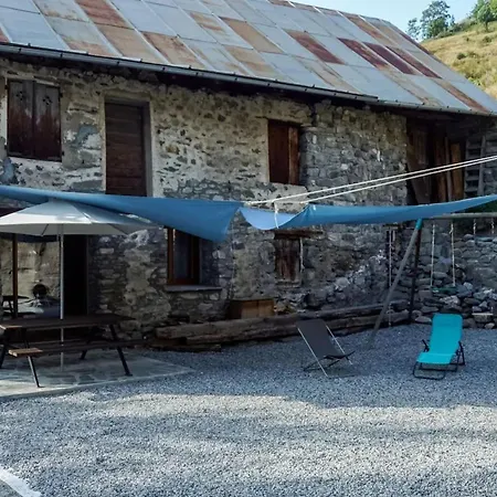 Maison Conviviale A + Jardin Holiday home